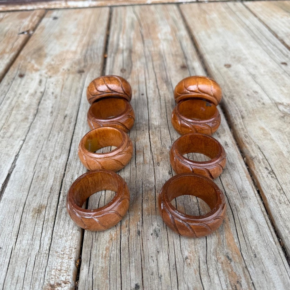 Vtg Hand Carved Wood Napkin Rings Set of 8 Brown Rustic Boho Table Decor